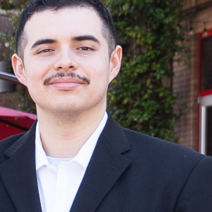 Alec Flores